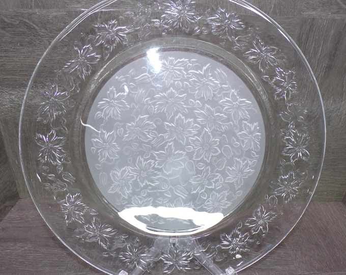 2602 Princess House Fantasia Vintage 13" Crystal Clear to Frosted Ivy/ Poinsettia Leaf Serving Platter - Good Condition Few Scratches