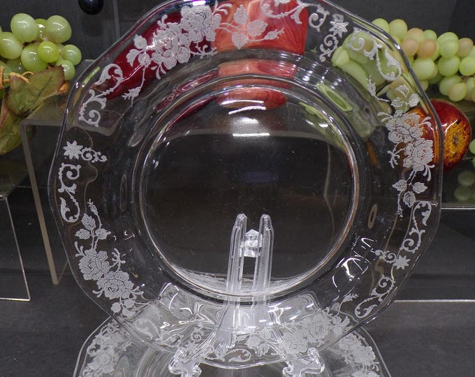 2303 Etched Floral Clear Glassware 7.25" Vintage Salad / Desert Plates Set of 8 - Good Condition- Light Scratches