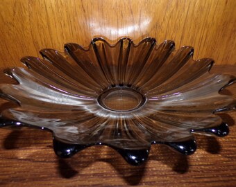 2507 Federal Glass 11" Vintage Petal Design Smokie Black & Gray Iridescent Carnival Glass Centerpiece Bowl - Pre-owned Great Condition