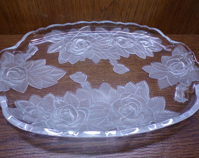 2507 Home Beautiful by Mikasa 13" Vintage Oblong Clear with Embossed Frosted Satin Roses - Rose Pearls / Winter Rose- Great Condition