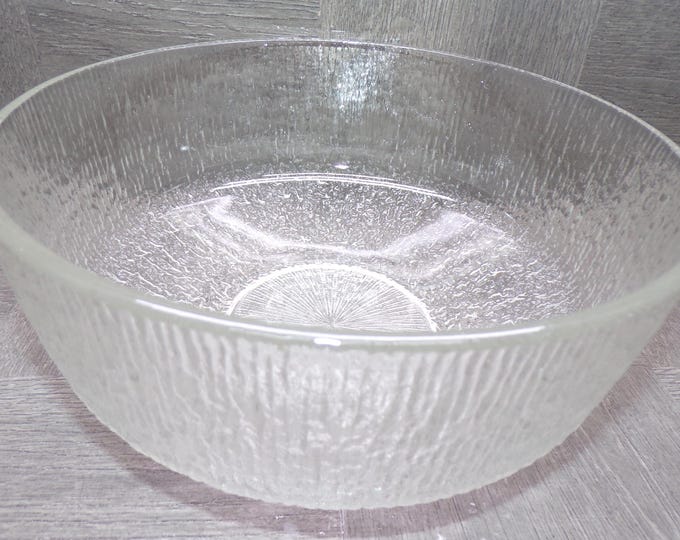2603 Indiana Glass Tree Bark Vintage Textured Heavy Glass 9.5" Serving Bowl 4" Deep - Good Condition