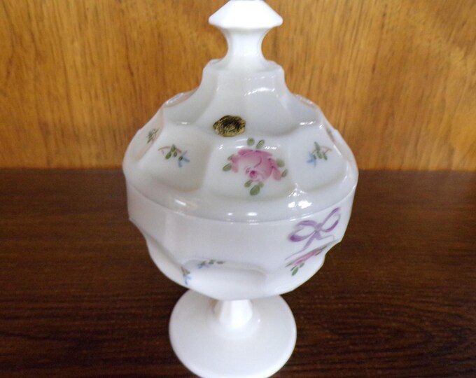 2506 Westmoreland Milk Glass 4.25" x 7.5" Footed Covered Thumbprint Candy Dish w/ Hand-painted Roses & Bows - Great Condition