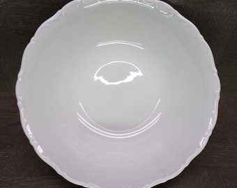 2602 Seltmann Weiden Theresia 9" Vegetable Serving Bowl Bavaria Germany- Great Condition