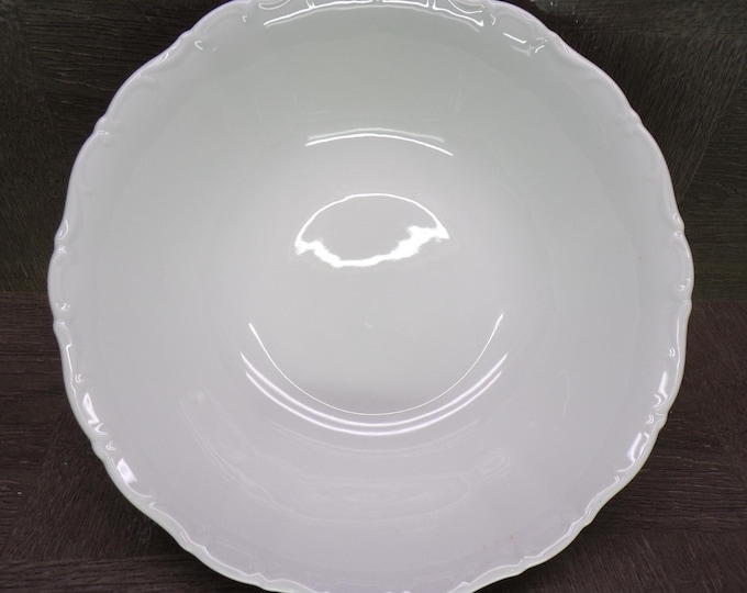 2602 Seltmann Weiden Theresia 9" Vegetable Serving Bowl Bavaria Germany- Great Condition