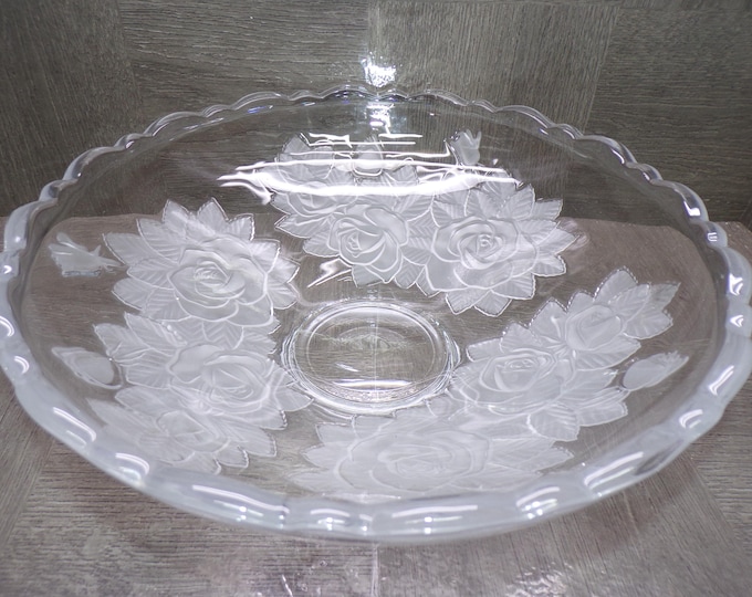 2603 Mikasa Winter Rose 12" Vintage Clear Glass Centerpiece Serving Bowl with Embossed Frosted Satin Roses - Great Condition