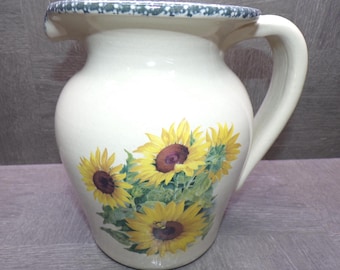 2609 Home & Garden Party Sunflower 8" 64 oz Stoneware Pitcher Vintage 1999