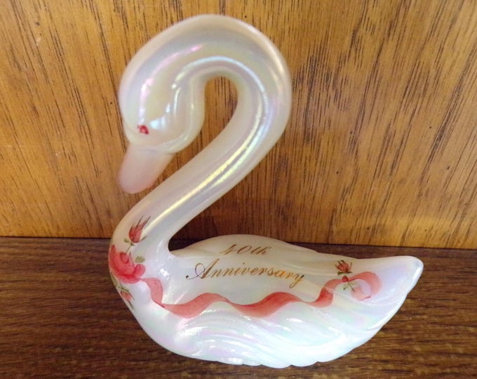 2506 Fenton 40th Anniversary Swan 4" Vintage Hand painted - Artist Signed - Great Condition