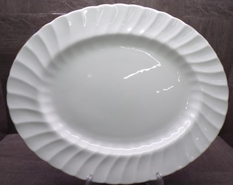 2609 Tuscan Dover Vintage Fine English Bone China 15" Oval Platter White Swirl Gold Rim
