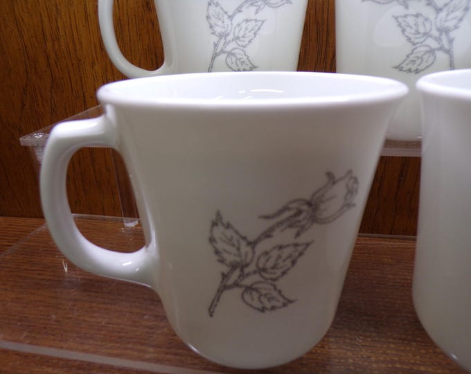 2504 Corelle Solitary Silver Rose 10 oz Coffee Cups Set of 4 - Great Condition