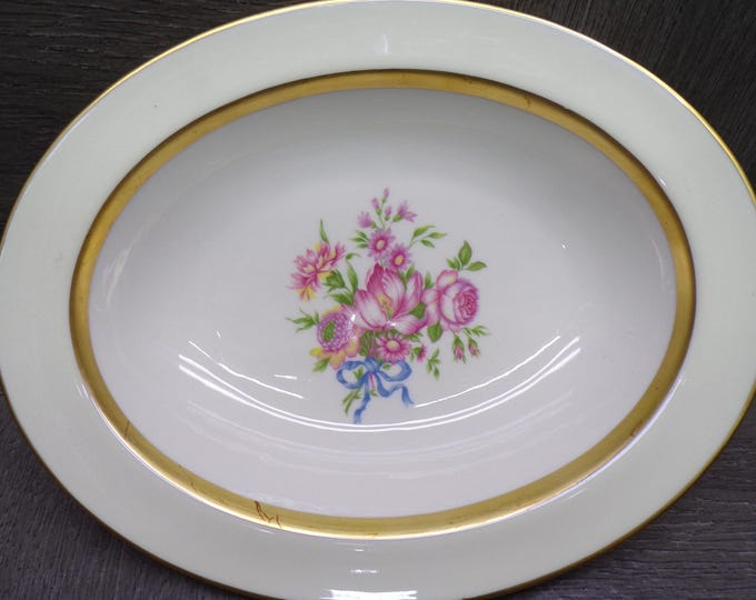 2602 Theodore Haviland New York Kenmore 9.5"x7.5" Oval Vegetable Serving Bowl - Great Condition w/ a Few Scratches on the Gold Accent