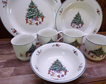 2511 Salem China Co. Whimsical Christmas Vintage Fine China Holiday Dinnerware  - Great Condition Choose from List:
