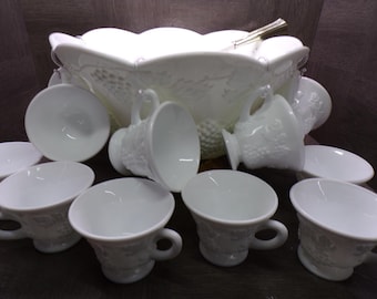 2509 Indiana Glass Colony Vintage Harvest Grape Milk Glass 27 pc Punch Set