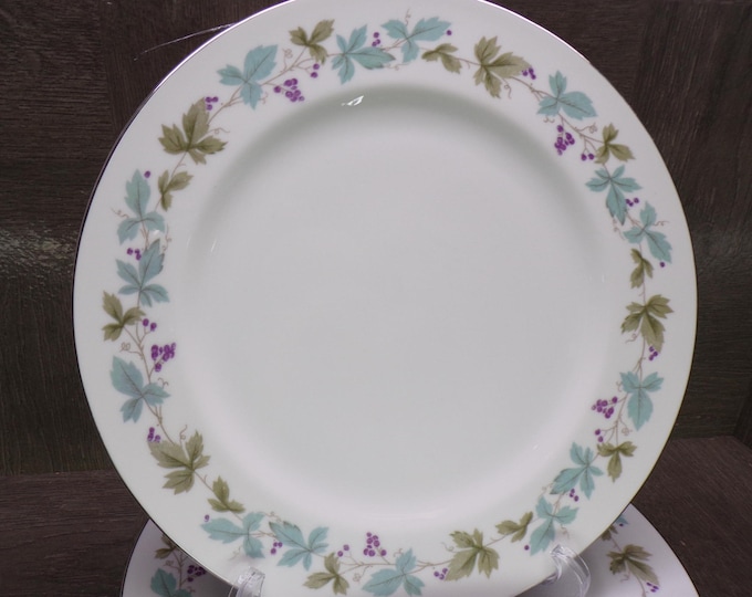 2602 MS Vintage Pattern #6701 Grapevine Leaves Fine China 10.25" Dinner Plates Set of 5 - Great Condition a Few Light Surface Scratches