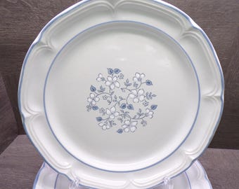 2607 Covington Avondale Vintage Stoneware 10.75" Dinner Plates Set of 4 - Like New