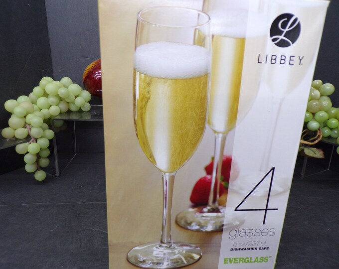 2311 Libbey Everglass 9" Champagne Flute Glasses Set of 4 - Like New in Orig. Package