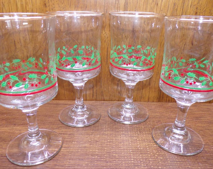 2503 Arby's Holly Berry Christmas 6.75" Stemmed / Footed 12 oz Vintage Glasses with Gold Rim Set of 4 - Great Condition