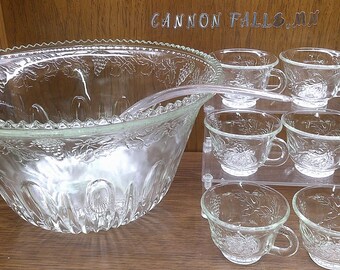2309 Indiana Glass Princess Punch Bowl Set Vintage Harvest Grape - 7 qt Bowl, 8 Cups. 8 Hooks, Ladle - Sawtooth Edge- Great Condition