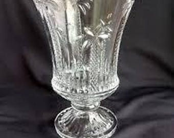 2409 Godinger Shannon Lead Crystal Etched Palm Tree 7.5" Hurricane Candle Holder / Vase - Great Condition