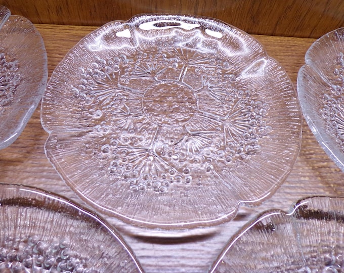 2501 Dansk Cow Parsley Floriform Vintage Clear Glass 7.5" Scalloped Rim Lunch / Salad Plates Set of 5 Made in Italy - Excellent Condition