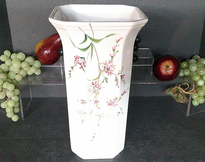 2402 Ceramiche Leonardo 12' Tall Vase Made in Italy White w/ Pink Floral Mid Century Style - Great Condition