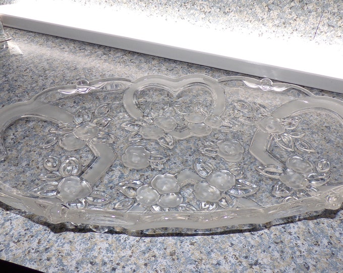 2206 Embossed Frosted Roses and Hearts Vintage Glass 13.5" x 7.5" Serving Tray Platter - Good Condition No Chips or Cracks