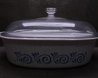 2606 Corning Ware F-14-B Ocean View French White 4 Liter Covered Casserole