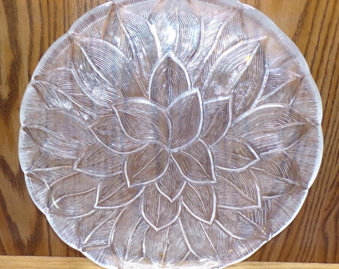 2508 Johan Riedel 12.5" Crystal Platter Vintage Embossed Textured Leaves Made in Austria - Good Condition Light Scratches