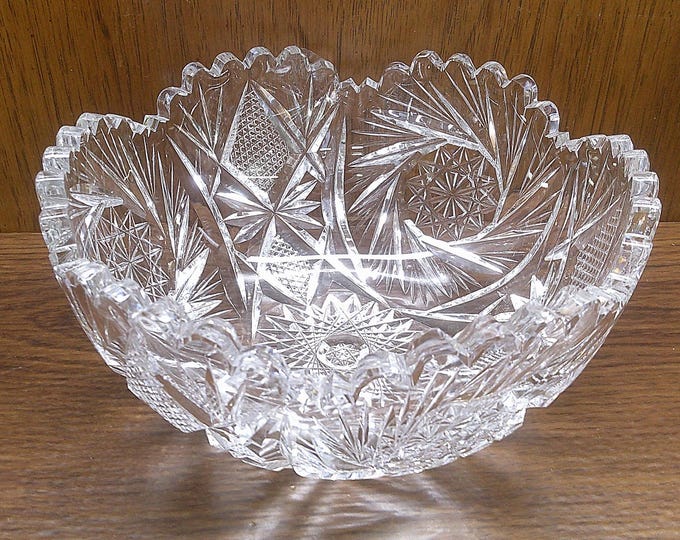 2407 Hobstar & Pinwheel Pattern Vintage 8" Heavy Lead Crystal Serving Bowl - Sawtooth Rim - Excellent Condition