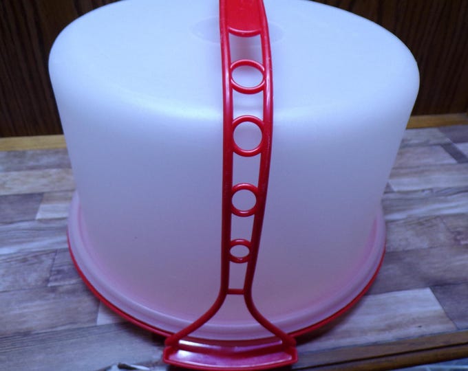 2509 Tupperware 11" Red Vintage Cupcake, Cake, Pie Keeper Carrier & Handle with 6" Frosted Cover- Great Condition Some Scratches