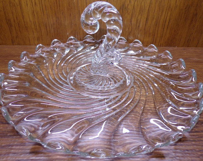 2506 Fostoria Vintage Colony Clear Glass Swirl 11.5" Scalloped Serving Tray Platter w/ Center Handle - Great Condition