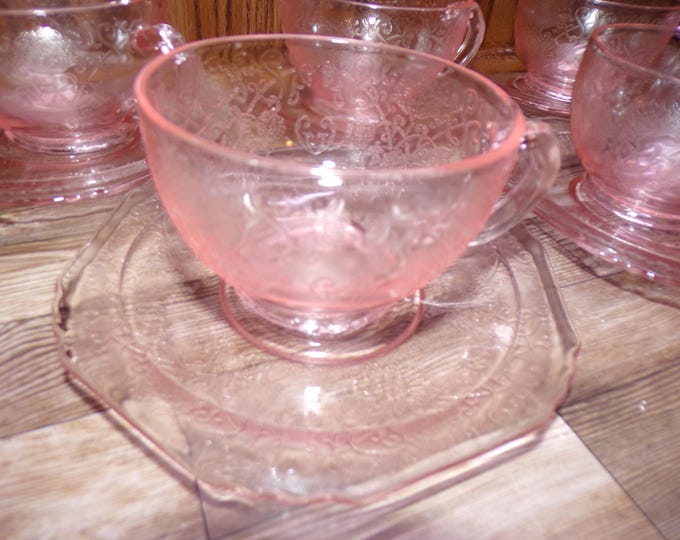 2510 Vintage Pink Glass Floral 10 pc Set 5 Cups & 5 Saucers - Great Condition