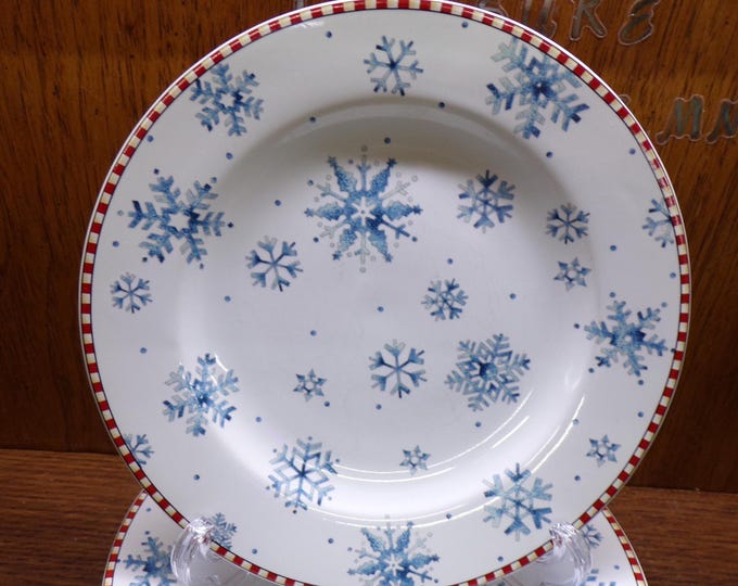 2505 Sakura Snowflake 8.25" Salad/ Snack/ Dessert Plates Vintage Set of 6 by Debbie Mumm - Good Condition Couple Light Scratches