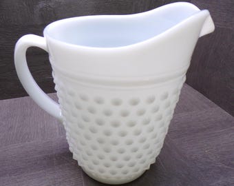 2608 Anchor Hocking Vintage 1950's Milk Glass Hobnail 64 oz. 8" Pitcher with Pour Spout