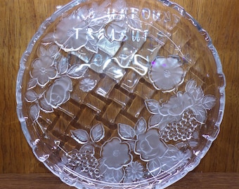 2506 Crystal Clear Studios Napoli #312286 12.5" Frosted Crystal Platter - Excellent Condition in Original Box