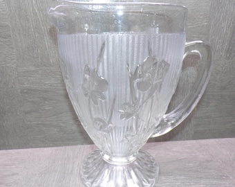 2605 Jeannette Glass Iris and Herringbone 1930's Vintage 56 oz Footed Pitcher