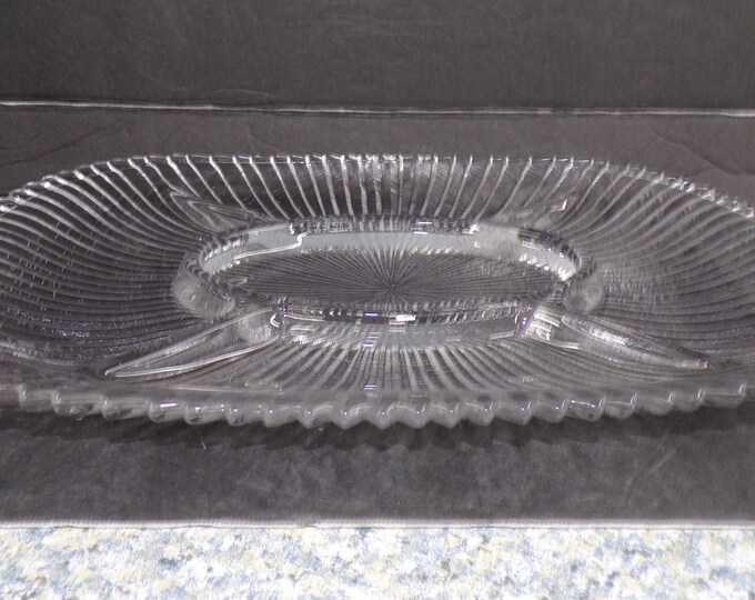 2212 Heavy Glass Ribbed Divided Dish Serving Tray Platter Vintage 14.5" x 10" - Sawtooth Edge - Good Condition No Chips or Cracks