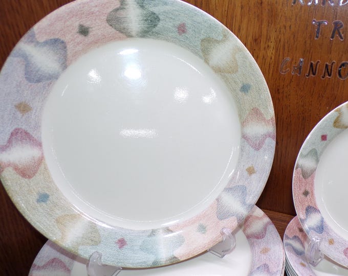 2505 Corelle Mirage 9 pc Set - (5) 10.25" Dinner Plates & (4) 7.25" Salad Plates - Great Condition