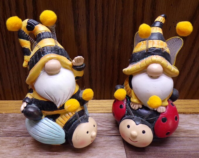 2508 Pair of 5" Bumble Bee Beetle Gnome Figurines - Great Condition