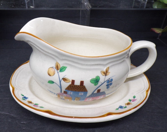 2308 International Heartland Stoneware 2 pc Vintage Gravy Boat & Under Plate - Great Condition No Chips or Cracks