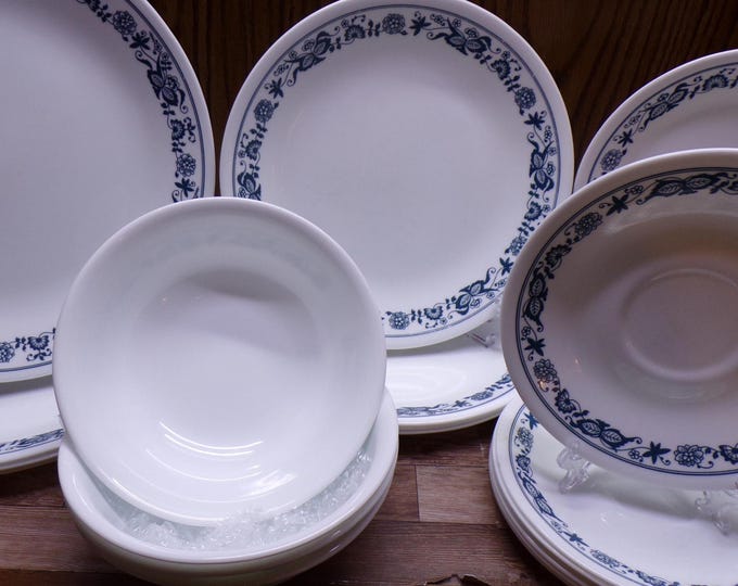 2509 Corelle Vitrelle Old Town Blue Onion Dinnerware - Good Condition Some Have Light Scratches Choose From List: