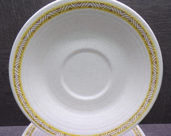 2607 Gladding McBean Franciscan Earthenware Hacienda Gold Vintage 6.5" Saucer Plates Set of 6
