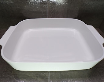 2602 Corning Ware White durable Pyroceram glass 3qt. 12" x 10.5" Lasagna Casserole Baking Pan - Great Condition Little Wear