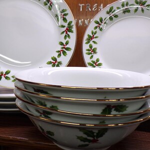 Better Homes And Gardens Dinnerware Christmas: Festive Elegance 3 Better Homes And Gardens Dinnerware Christmas: Festive Elegance