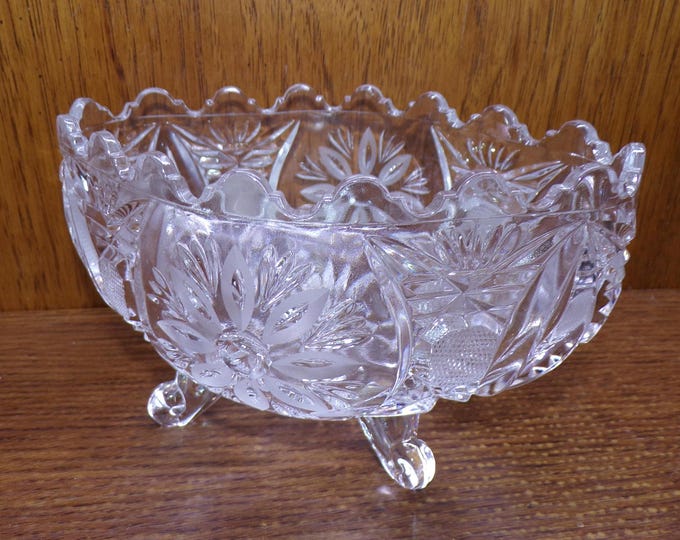 2310 Cut Flower Daisy Primrose Oval Bowl Vintage 24% Lead Crystal Four Footed 7.25" x 5" Scalloped Edge - Poland - Great Condition