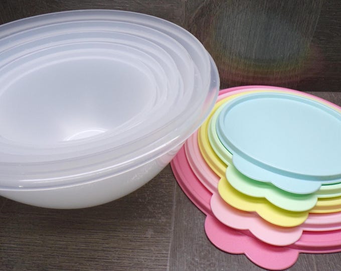 2603 Tupperware Classic Wonderlier 10 pc Set Mixing All Purpose Bowl Set 5 Clear Bowls w/ 5 Colored Lids - Excellent Condition