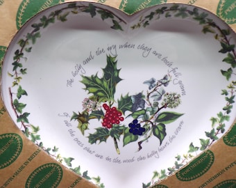 2608 Portmeirion 9" Holly & Ivy Heart Shaped Dish England in Box
