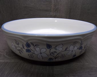 2603 Covington Avondale Stoneware 9" Vegetable Serving Bowl w/ Blue and White Dogwood Flowers- Japan- Great Condition
