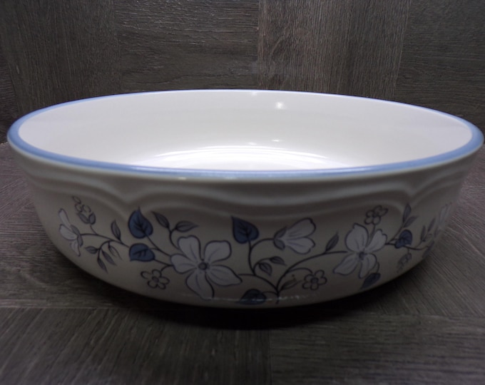 2603 Covington Avondale Stoneware 9" Vegetable Serving Bowl w/ Blue and White Dogwood Flowers- Japan- Great Condition