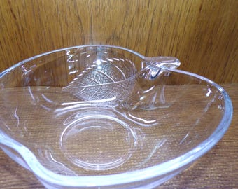 2401 KIG Glass Apple shaped 8" Clear Centerpiece / Serving Bowl w/ Stem & Textured Leaf Vintage Glass