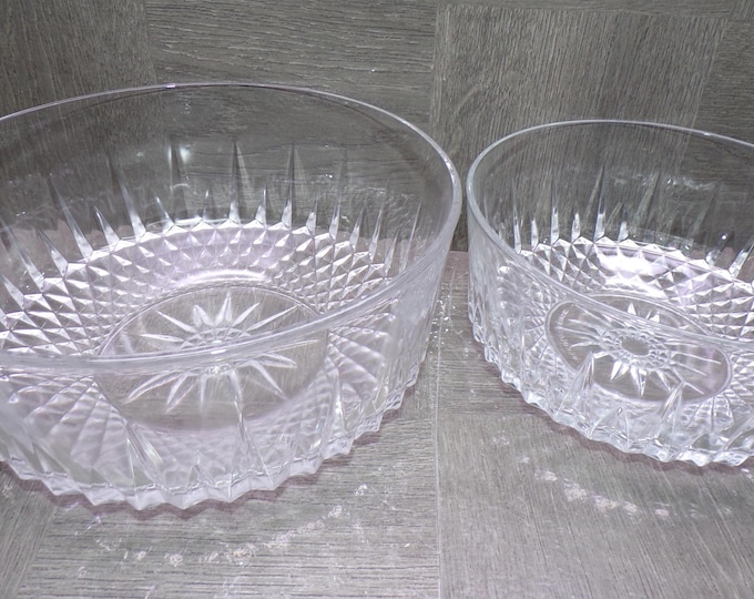 2604 Arcoroc Diamant Vintage Tempered Glass Serving Bowl Set of 2